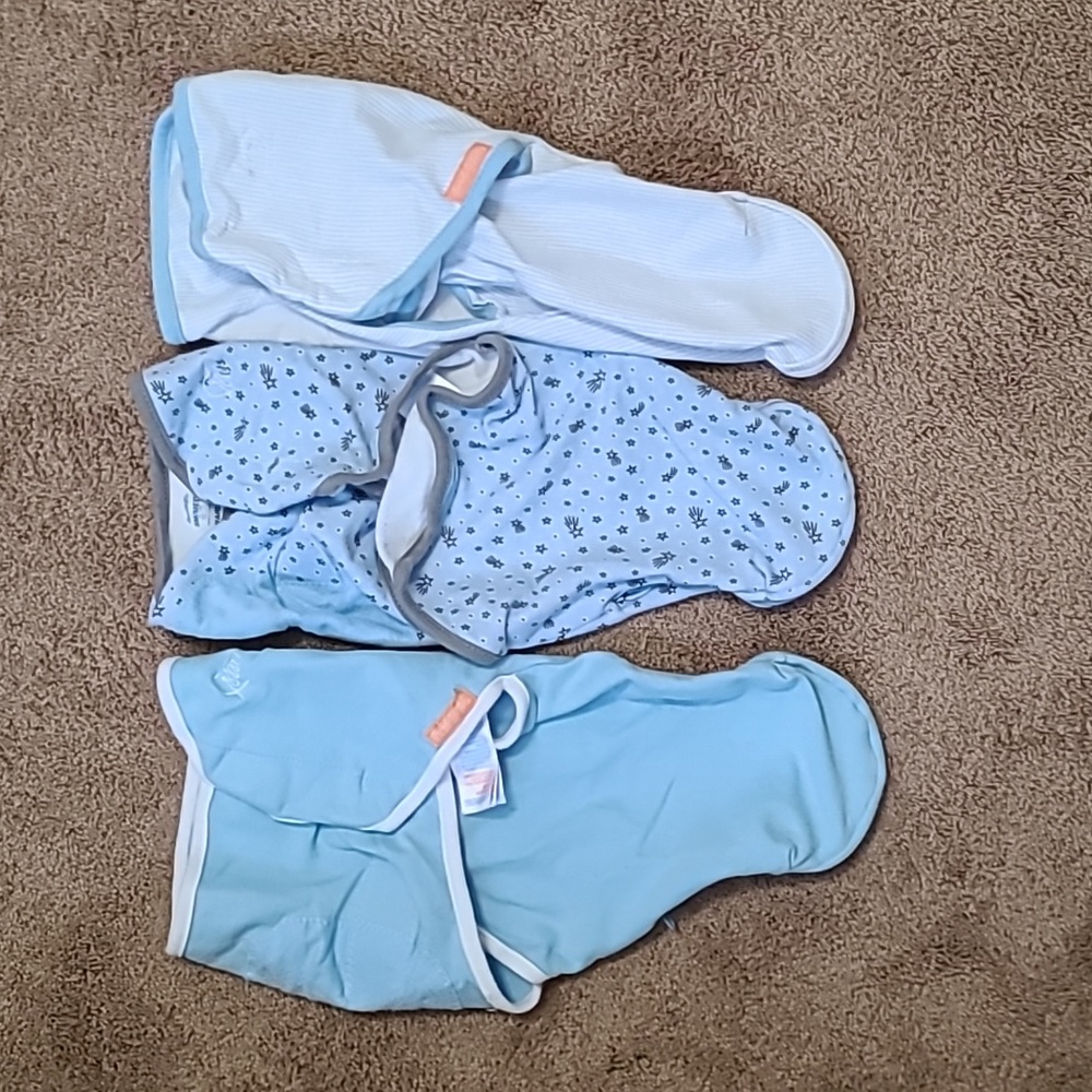 Swaddle me swaddles